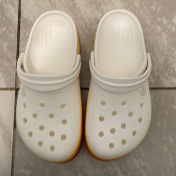 Traded Disney Retro Crocs - Picture 4 of 16